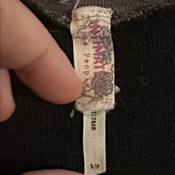 Free People Intimately Weekend Layering Top Black Gray Combo Burnout S Raw Edge - Picture 9 of 11